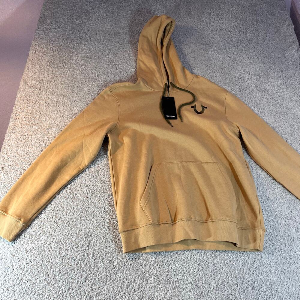 NWT True Religion men’s hoodie w/ front pocket winter fall cotton blend sz M